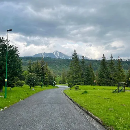 Semesterbostad Apartmanovy Dom 44 Tatranska Strba